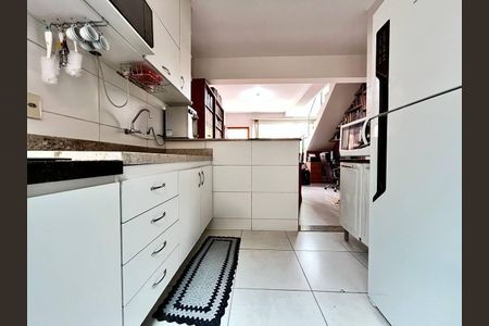 Casa à venda com 2 quartos, 60m² em Jardim Guanabara, Belo Horizonte