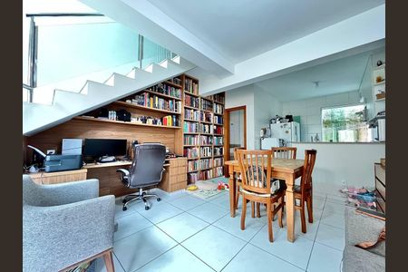 Casa à venda com 2 quartos, 60m² em Jardim Guanabara, Belo Horizonte