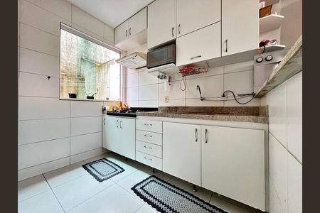 Casa à venda com 2 quartos, 60m² em Jardim Guanabara, Belo Horizonte