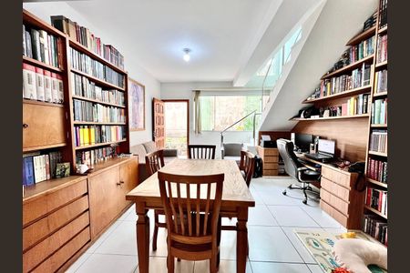 Casa à venda com 2 quartos, 60m² em Jardim Guanabara, Belo Horizonte