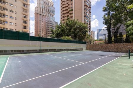 Apartamento para alugar com 190m², 3 quartos e 3 vagas Apartamento para alugar com 190m², 3 quartos e 3 vagasQuadra Esportiva