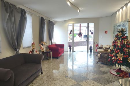 Apartamento para alugar com 215m², 3 quartos e 2 vagasHall social