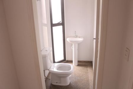 Apartamento para alugar com 215m², 3 quartos e 2 vagasLavabo