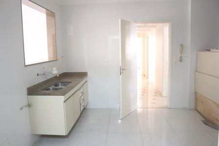 Apartamento para alugar com 215m², 3 quartos e 2 vagasCozinha