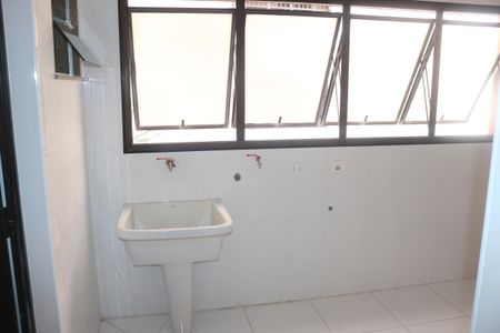 Apartamento para alugar com 215m², 3 quartos e 2 vagasÁrea de Serviço