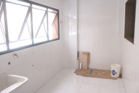 Apartamento para alugar com 215m², 3 quartos e 2 vagasÁrea de Serviço