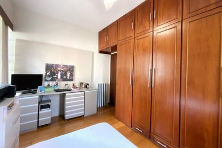 Apartamento para alugar com 75m², 2 quartos e 1 vagaQuarto 1