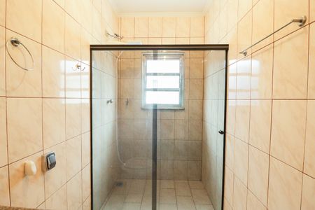 Casa à venda com 242m², 5 quartos e 2 vagas Casa à venda com 242m², 5 quartos e 2 vagasBanheiro 1