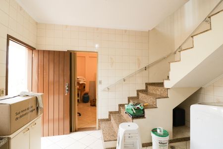 Casa à venda com 242m², 5 quartos e 2 vagas Casa à venda com 242m², 5 quartos e 2 vagasCozinha 1