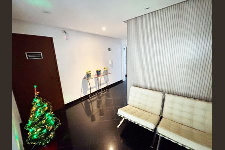 Apartamento à venda com 45m², 1 quarto e 1 vagahall de entrada