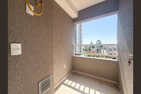 Apartamento à venda com 29m², 2 quartos e sem vaga Apartamento à venda com 29m², 2 quartos e sem vagaVaranda