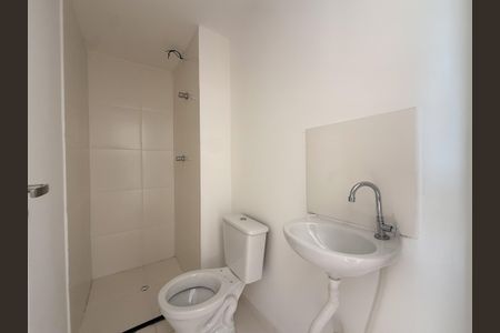 Apartamento à venda com 29m², 2 quartos e sem vaga Apartamento à venda com 29m², 2 quartos e sem vagaBanheiro