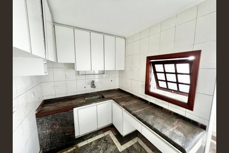 Apartamento à venda com 69m², 2 quartos e sem vagaCozinha