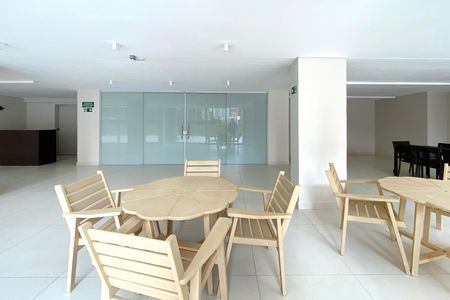 Apartamento para alugar com 280m², 3 quartos e 2 vagasÁrea comum - Salão de festas