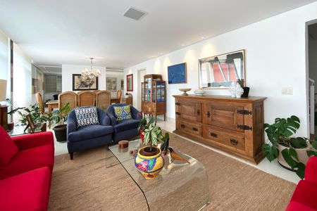 Sala de apartamento para alugar com 3 quartos, 280m² em Funcionários, Belo Horizonte