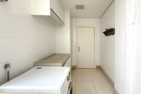 Apartamento para alugar com 280m², 3 quartos e 2 vagasÁrea de Serviço