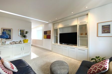 Sala de Estar de apartamento para alugar com 3 quartos, 280m² em Funcionários, Belo Horizonte