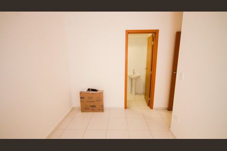 Apartamento para alugar com 60m², 2 quartos e 1 vagaSuíte 1