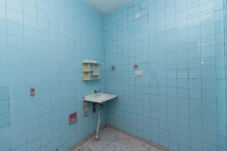 Casa para alugar com 80m², 2 quartos e sem vaga Casa para alugar com 80m², 2 quartos e sem vagaBanheiro