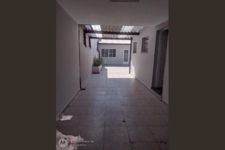 Casa à venda com 200m², 2 quartos e 2 vagas Casa à venda com 200m², 2 quartos e 2 vagasFoto 22