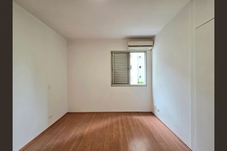 Apartamento à venda com 75m², 2 quartos e 1 vagaQuarto 2