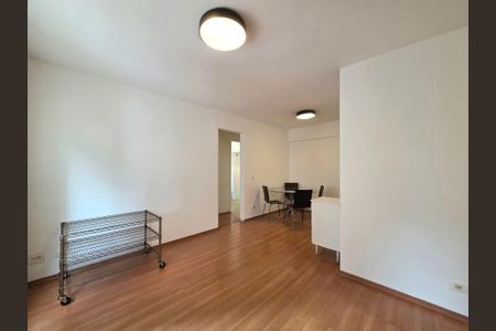 Apartamento à venda com 75m², 2 quartos e 1 vagaSala
