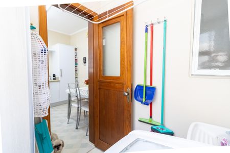 Apartamento à venda com 93m², 3 quartos e sem vagaÁrea de Serviço