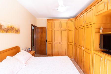 Apartamento à venda com 93m², 3 quartos e sem vagaQuarto 3