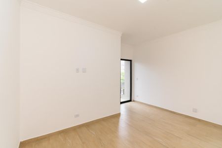 Casa à venda com 117m², 3 quartos e 2 vagasSuíte