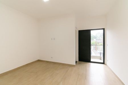 Casa à venda com 117m², 3 quartos e 2 vagasSuíte