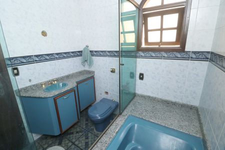 Casa para alugar com 286m², 3 quartos e 1 vagaBanheiro