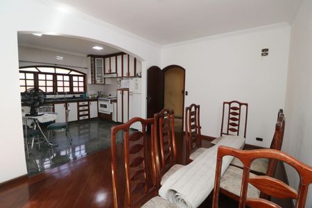 Casa para alugar com 286m², 3 quartos e 1 vagaCozinha