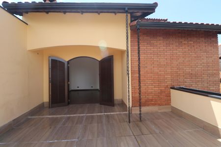 Casa para alugar com 286m², 3 quartos e 1 vagaSuíte master
