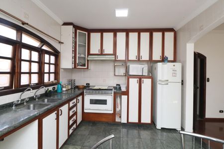 Casa para alugar com 286m², 3 quartos e 1 vagaCozinha