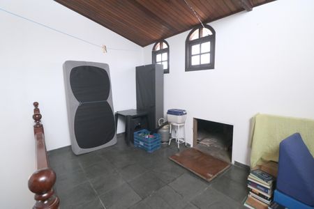 Casa para alugar com 286m², 3 quartos e 1 vagaSótão