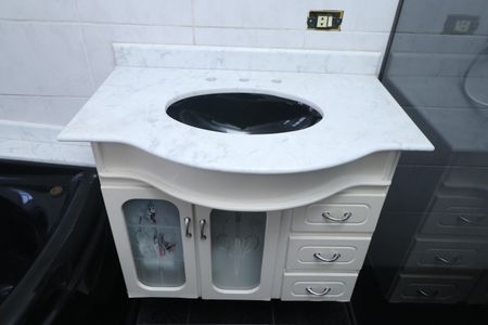 Casa para alugar com 286m², 3 quartos e 1 vagaBanheiro da Suíte Master