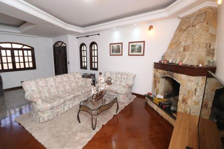 Casa para alugar com 286m², 3 quartos e 1 vagaSala