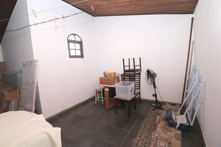 Casa para alugar com 286m², 3 quartos e 1 vagaSótão