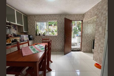 Casa à venda com 130m², 4 quartos e 1 vagaCozinha