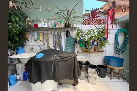 Casa à venda com 130m², 4 quartos e 1 vagaBanheiro de serviço