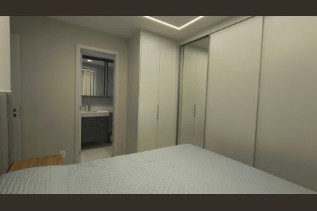 Apartamento à venda com 80m², 2 quartos e 1 vagaSuíte 