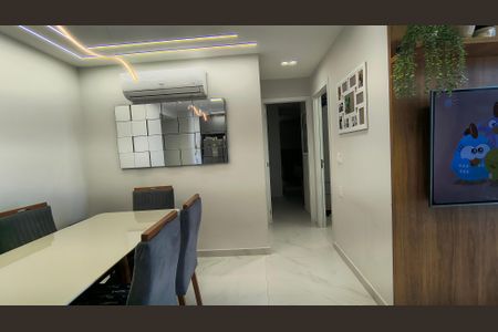 Sala de apartamento à venda com 2 quartos, 80m² em Recreio dos Bandeirantes, Rio de Janeiro