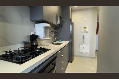 Apartamento à venda com 80m², 2 quartos e 1 vagaCozinha e Área de Serviço 