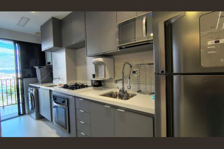 Apartamento à venda com 80m², 2 quartos e 1 vagaCozinha e Área de Serviço 