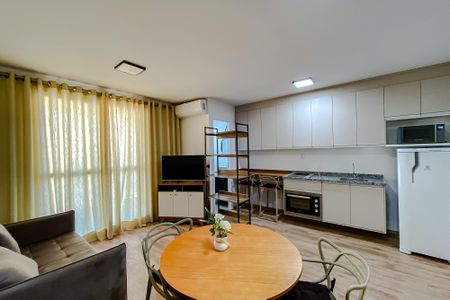 Studio para alugar com 30m², 1 quarto e sem vagaSala/Quarto