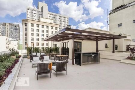 Studio para alugar com 30m², 1 quarto e sem vaga Studio para alugar com 30m², 1 quarto e sem vagaSalão de Festas