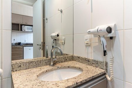 Studio para alugar com 30m², 1 quarto e sem vaga Studio para alugar com 30m², 1 quarto e sem vagaBanheiro