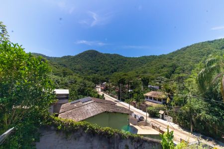 Casa à venda com 485m², 2 quartos e 2 vagas Casa à venda com 485m², 2 quartos e 2 vagasVista da Suíte