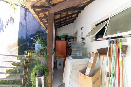 Casa à venda com 485m², 2 quartos e 2 vagas Casa à venda com 485m², 2 quartos e 2 vagasÁrea de Serviço