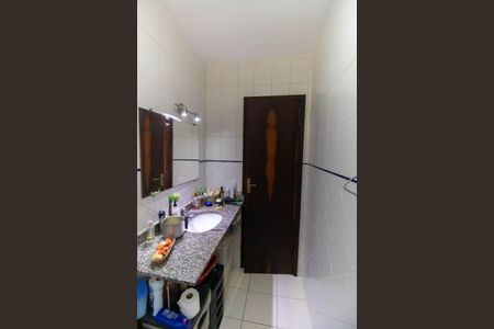 Casa à venda com 485m², 2 quartos e 2 vagas Casa à venda com 485m², 2 quartos e 2 vagasBanheiro Social